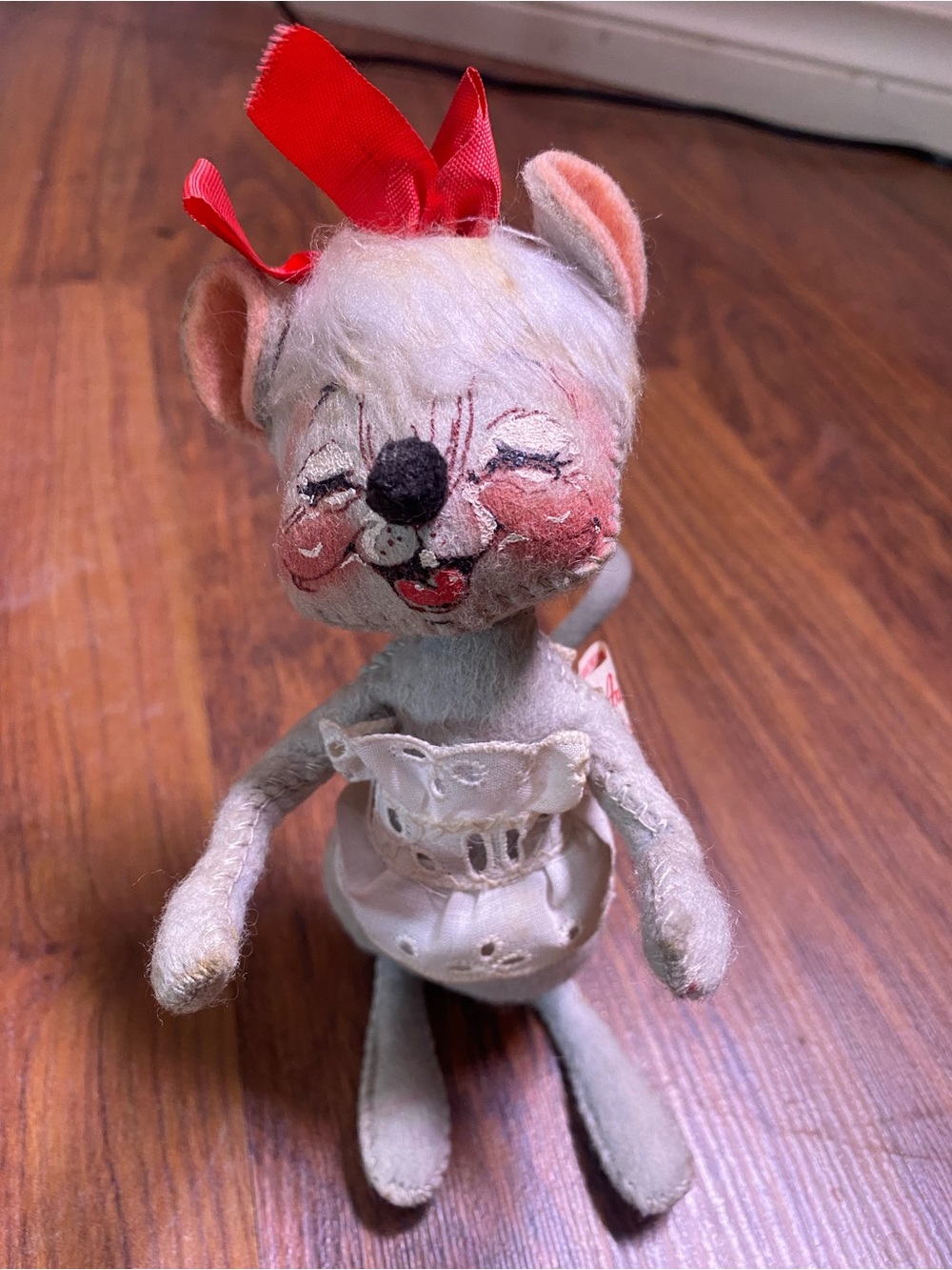 Vintage-Inspired Pink Cat Plush with Red Bow - Pets Cat